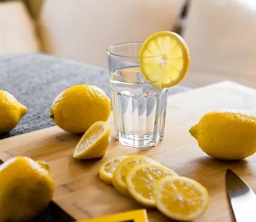 Three glasses of water labelled hot, warm and cold to compare drinking temperatures