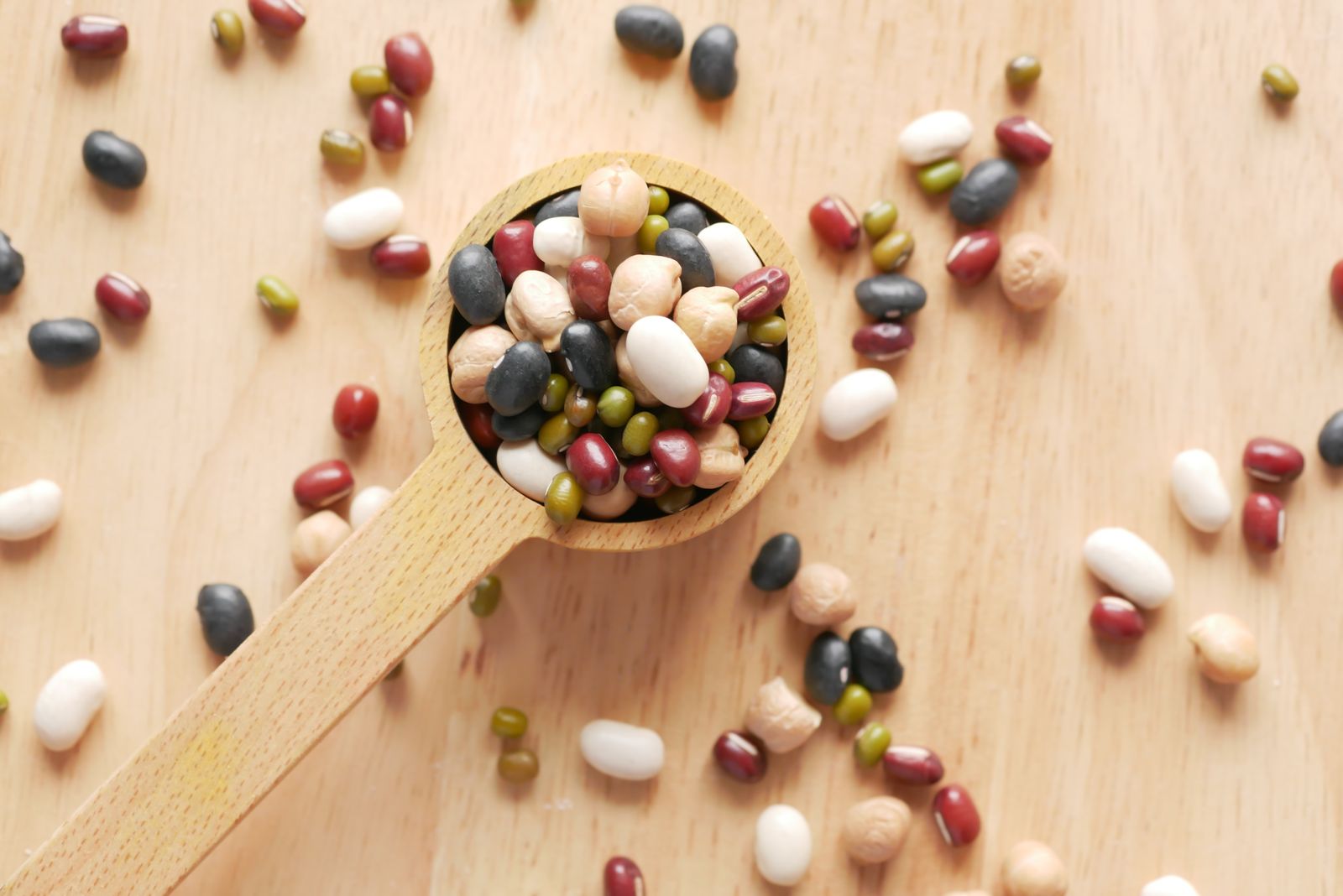 Lentils, beans and tofu, plant foods high in protein